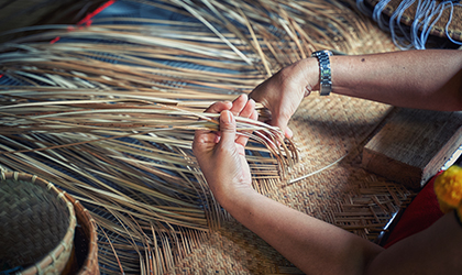 Bandar Seri Begawan, tradition weaving